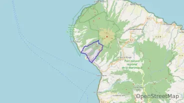 Maison 114 m² quatre pièces à vendre à Saint-Pierre Maison 114 m² quatre pièces à vendre à Saint-Pierre