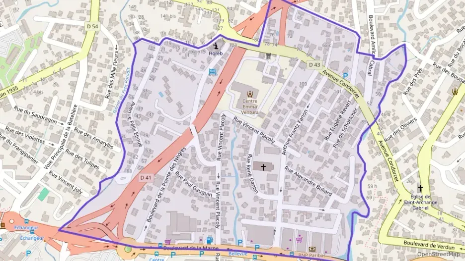 Maison 124 m² quatre pièces à vendre à Fort-de-France Maison 124 m² quatre pièces à vendre à Fort-de-France