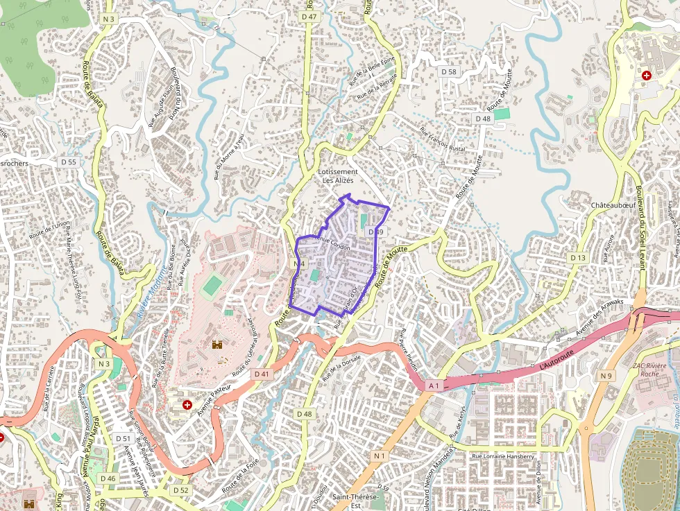 Maison 90 m² quatre pièces à vendre à Fort-de-France