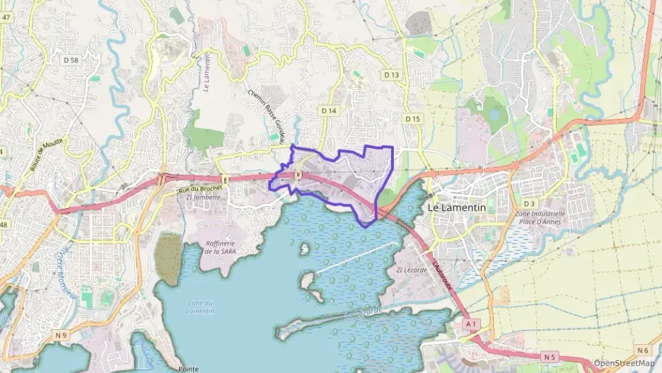 Maison 166 m² cinq pièces à vendre à Le Lamentin Maison 166 m² cinq pièces à vendre à Le Lamentin