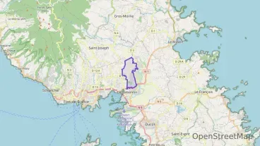 Maison 134 m² cinq pièces à vendre à Le Lamentin Maison 134 m² cinq pièces à vendre à Le Lamentin