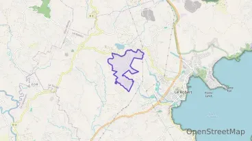 Maison 130 m² cinq pièces à vendre à Le Robert Maison 130 m² cinq pièces à vendre à Le Robert