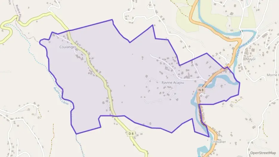 Maison 102 m² trois pièces à vendre à Rivière-Pilote Maison 102 m² trois pièces à vendre à Rivière-Pilote