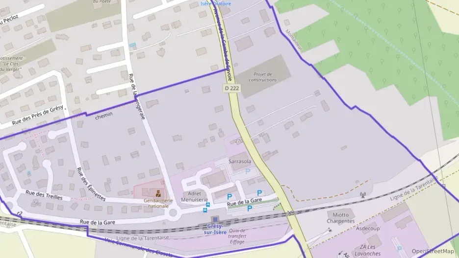 Maison 138 m² cinq pièces à vendre à Grésy-sur-Isère Maison 138 m² cinq pièces à vendre à Grésy-sur-Isère