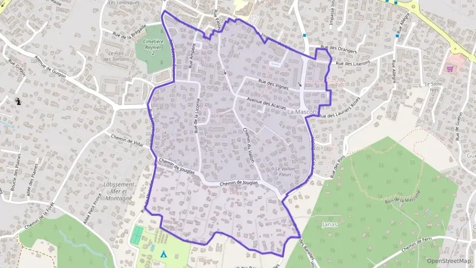 Maison 102 m² quatre pièces à vendre à Six-Fours-les-Plages Maison 102 m² quatre pièces à vendre à Six-Fours-les-Plages