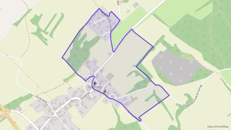 Maison 135 m² six pièces à vendre à Fallerans Maison 135 m² six pièces à vendre à Fallerans