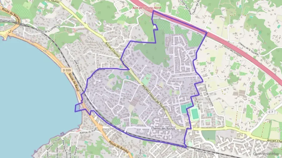 Maison 86 m² quatre pièces à vendre à Sanary-sur-Mer Maison 86 m² quatre pièces à vendre à Sanary-sur-Mer