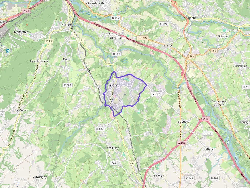 Maison 88 m² quatre pièces à vendre à Reignier-Ésery