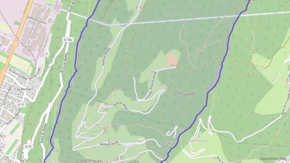 Maison 96 m² quatre pièces à vendre à Crêts-en-Belledonne Maison 96 m² quatre pièces à vendre à Crêts-en-Belledonne