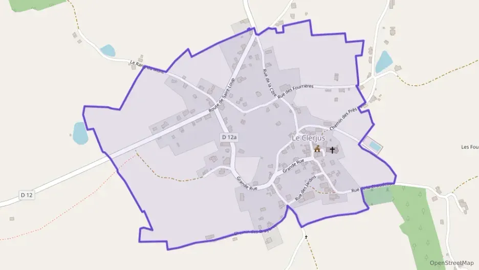 Maison 140 m² six pièces à vendre à Le Clerjus Maison 140 m² six pièces à vendre à Le Clerjus