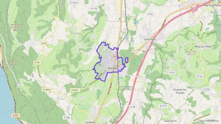 Maison 170 m² cinq pièces à vendre à Entrelacs Maison 170 m² cinq pièces à vendre à Entrelacs