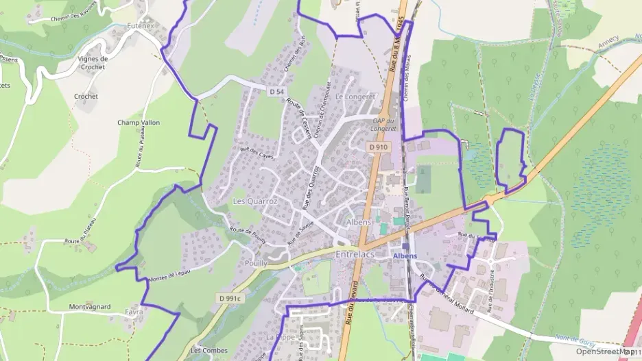 Maison 90 m² quatre pièces à vendre à Entrelacs Maison 90 m² quatre pièces à vendre à Entrelacs