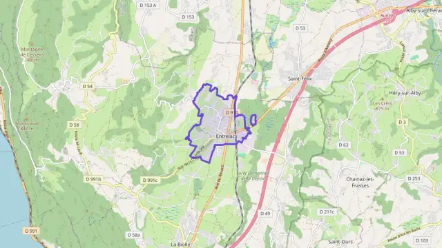 Maison 90 m² quatre pièces à vendre à Entrelacs