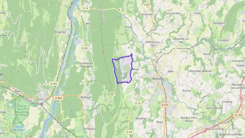 Maison 217 m² cinq pièces à vendre à Moye Maison 217 m² cinq pièces à vendre à Moye