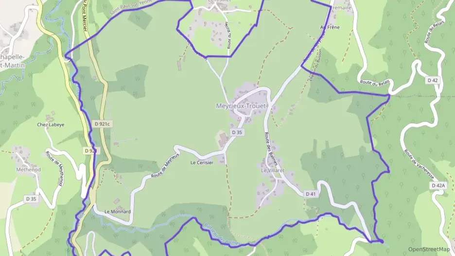 Maison 120 m² quatre pièces à vendre à Meyrieux-Trouet Maison 120 m² quatre pièces à vendre à Meyrieux-Trouet