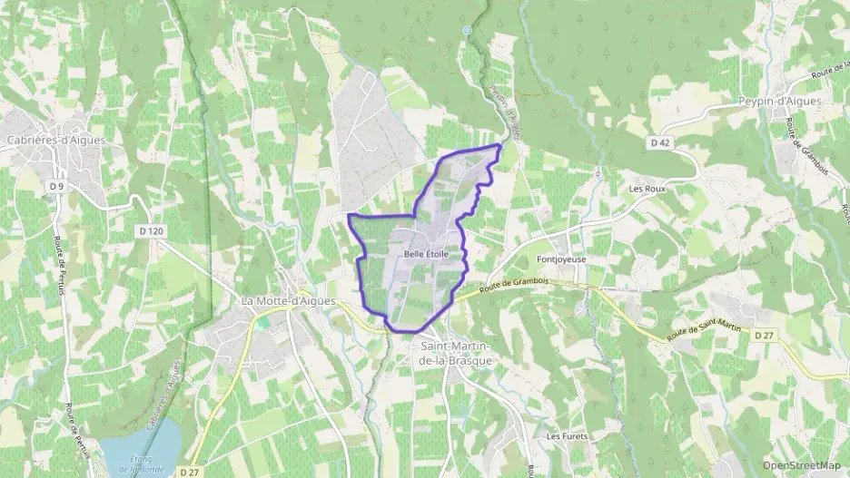 Maison 90 m² cinq pièces à vendre à Saint-Martin-de-la-Brasque