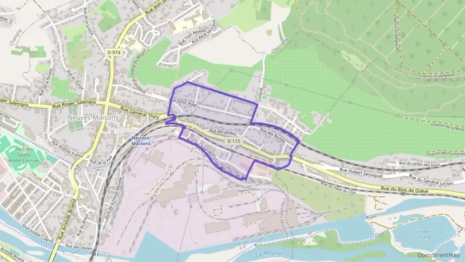 Maison 102 m² quatre pièces à vendre à Neuves-Maisons