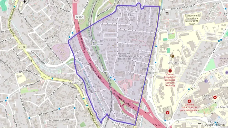 Maison 65 m² trois pièces à vendre à Marseille 15e Arrondissement Maison 65 m² trois pièces à vendre à Marseille 15e Arrondissement