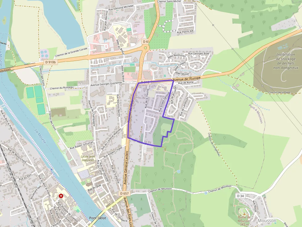 Maison 85 m² quatre pièces à vendre à Pont-à-Mousson