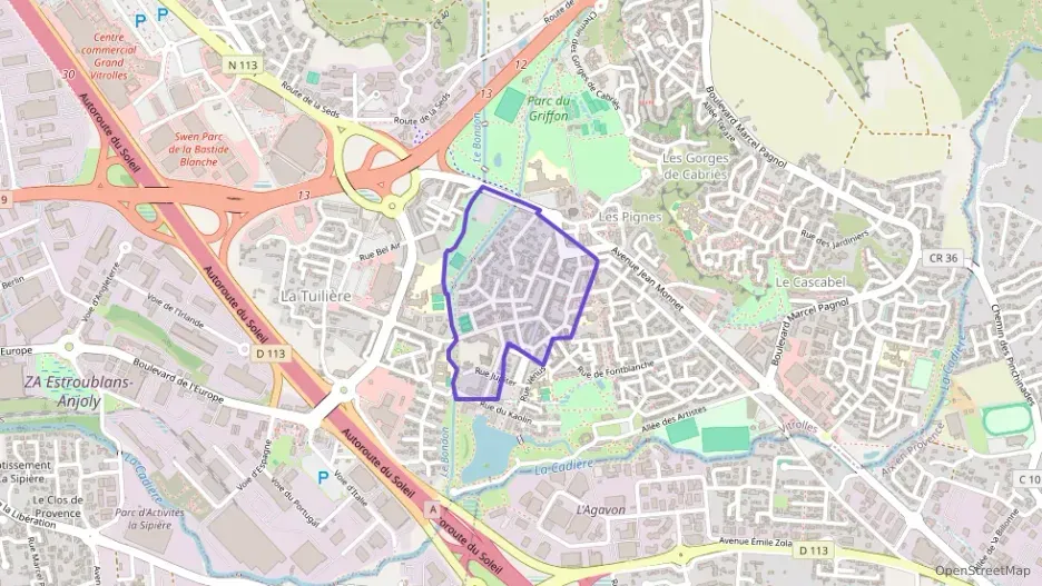 Maison 90 m² quatre pièces à vendre à Vitrolles Maison 90 m² quatre pièces à vendre à Vitrolles