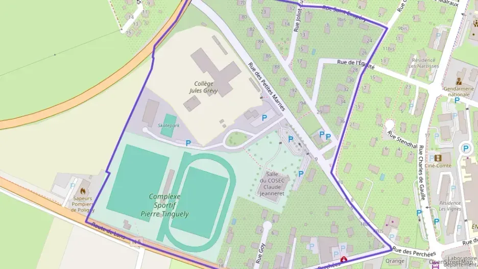 Maison 101 m² quatre pièces à vendre à Poligny Maison 101 m² quatre pièces à vendre à Poligny