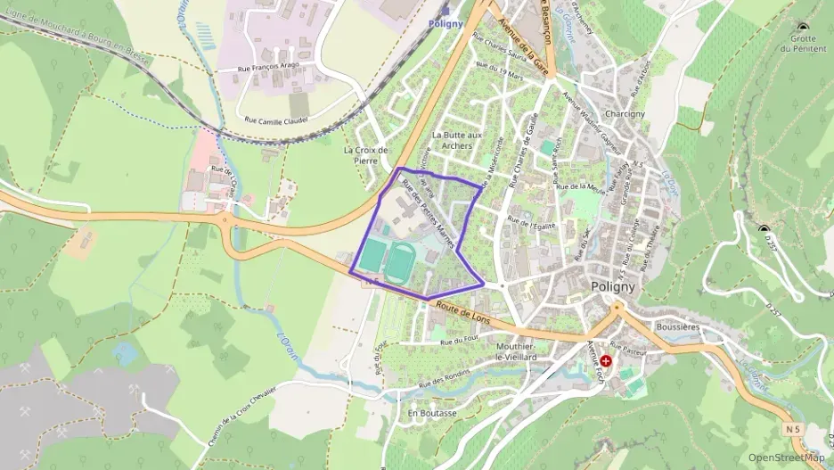 Maison 101 m² quatre pièces à vendre à Poligny Maison 101 m² quatre pièces à vendre à Poligny