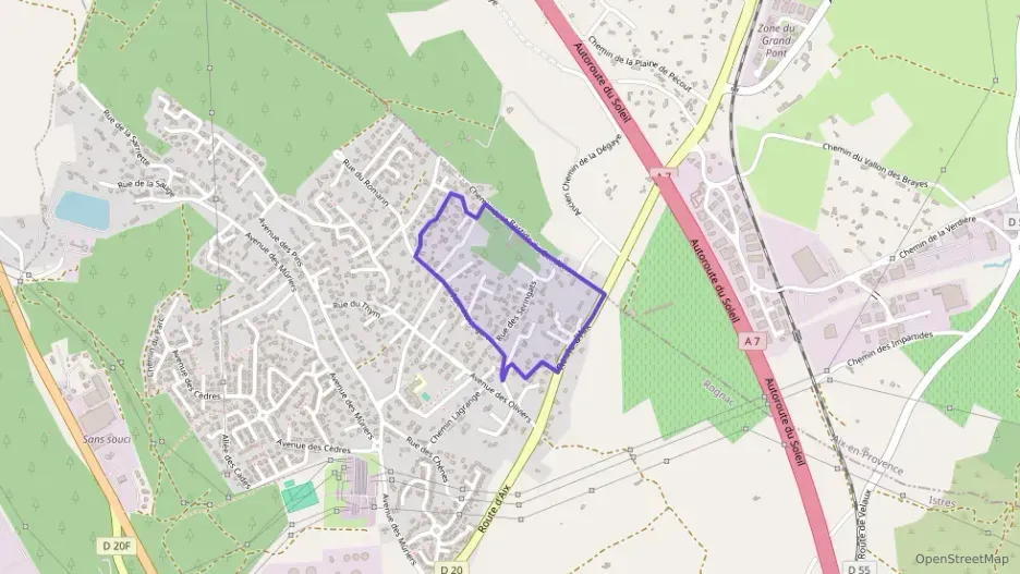 Maison 116 m² quatre pièces à vendre à Rognac Maison 116 m² quatre pièces à vendre à Rognac