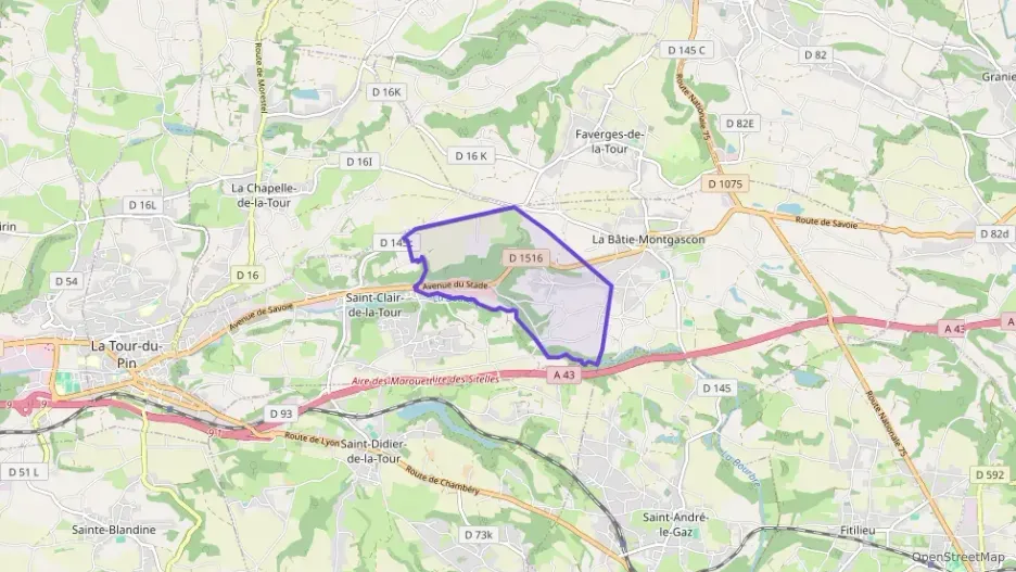 Maison 104 m² quatre pièces à vendre à Saint-Clair-de-la-Tour