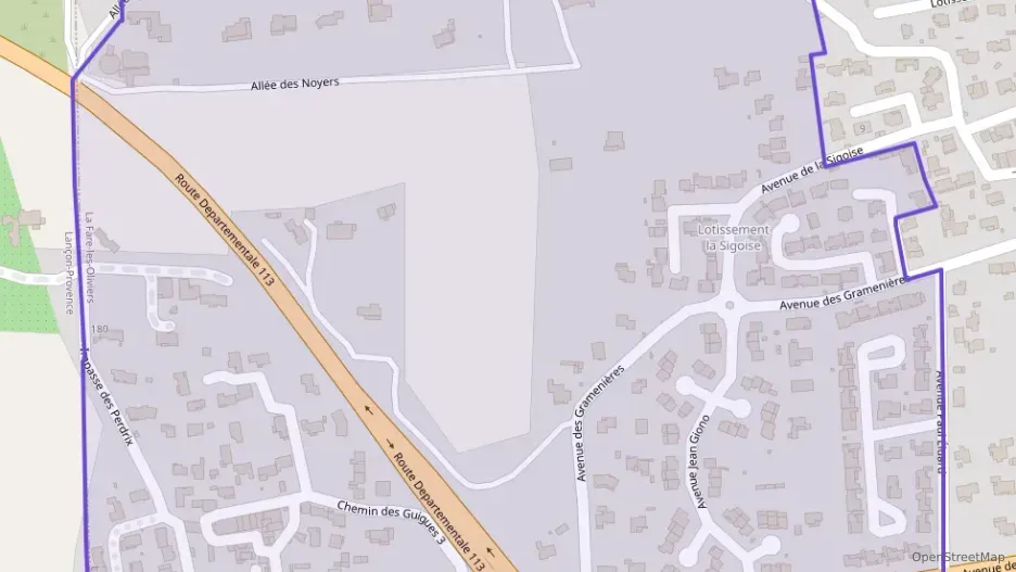 Maison 103 m² six pièces à vendre à La Fare-les-Oliviers