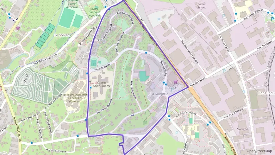 Maison 108 m² cinq pièces à vendre à Lons-le-Saunier Maison 108 m² cinq pièces à vendre à Lons-le-Saunier