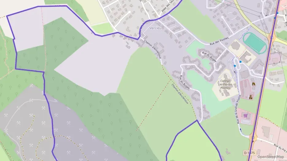 Maison 89 m² quatre pièces à vendre à Montalieu-Vercieu Maison 89 m² quatre pièces à vendre à Montalieu-Vercieu