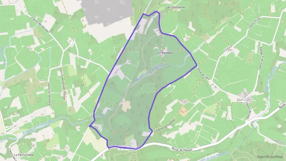 Maison 140 m² quatre pièces à vendre à Mormoiron Maison 140 m² quatre pièces à vendre à Mormoiron