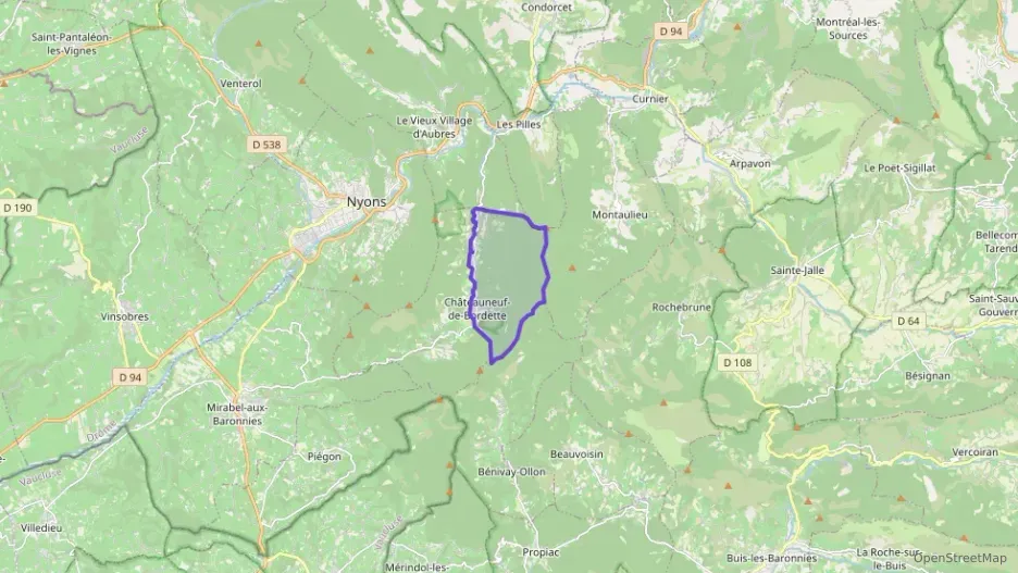 Maison 65 m² trois pièces à vendre à Châteauneuf-de-Bordette