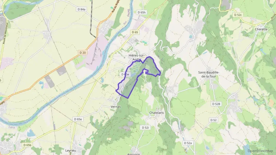 Maison 120 m² quatre pièces à vendre à Hières-sur-Amby Maison 120 m² quatre pièces à vendre à Hières-sur-Amby