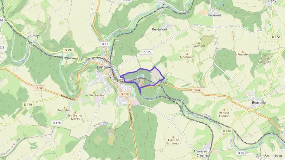 Maison 92 m² cinq pièces à vendre à Longuyon Maison 92 m² cinq pièces à vendre à Longuyon