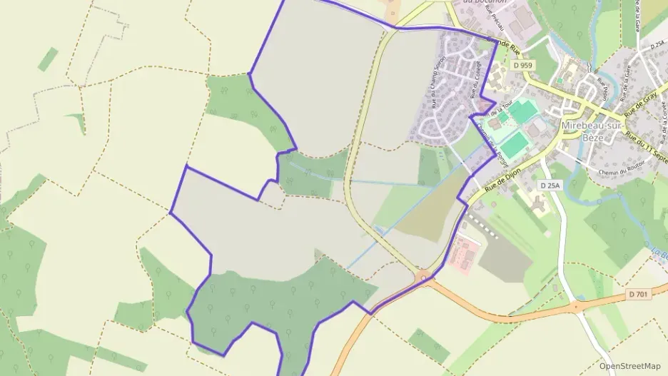 Maison 95 m² quatre pièces à vendre à Mirebeau-sur-Bèze Maison 95 m² quatre pièces à vendre à Mirebeau-sur-Bèze