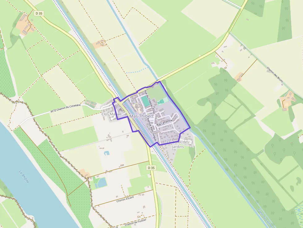 Maison 52 m² trois pièces à vendre à Arles