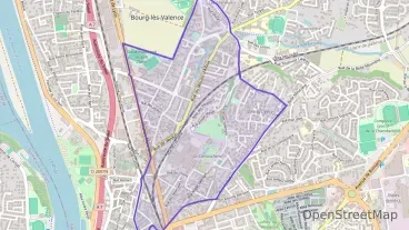 Maison 103 m² cinq pièces à vendre à Bourg-lès-Valence