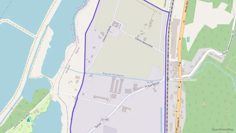 Maison 122 m² quatre pièces à vendre à Savasse