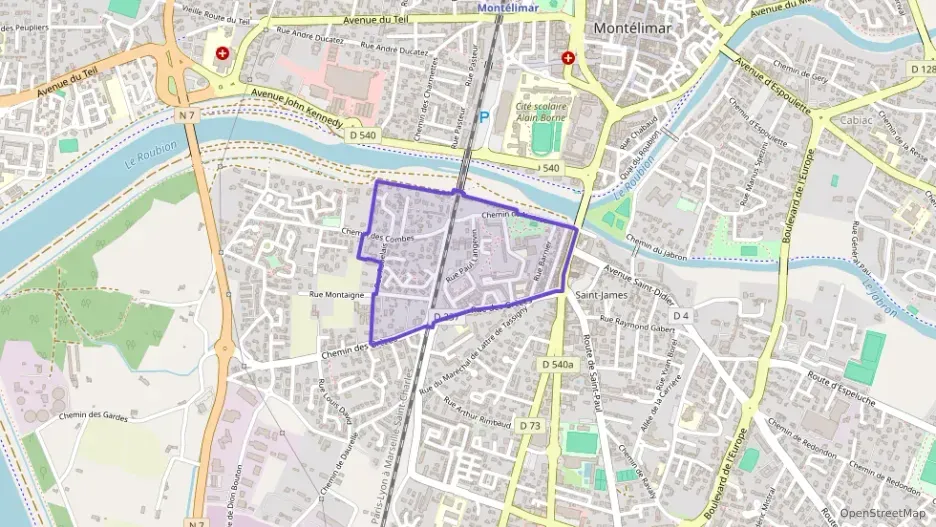 Maison 100 m² cinq pièces à vendre à Montélimar Maison 100 m² cinq pièces à vendre à Montélimar