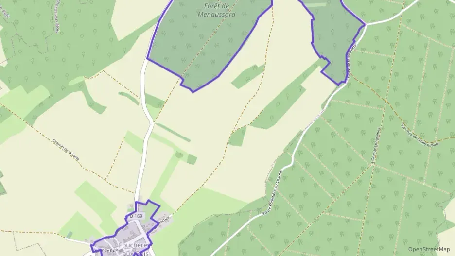 Maison 115 m² quatre pièces à vendre à Fouchères-aux-Bois Maison 115 m² quatre pièces à vendre à Fouchères-aux-Bois