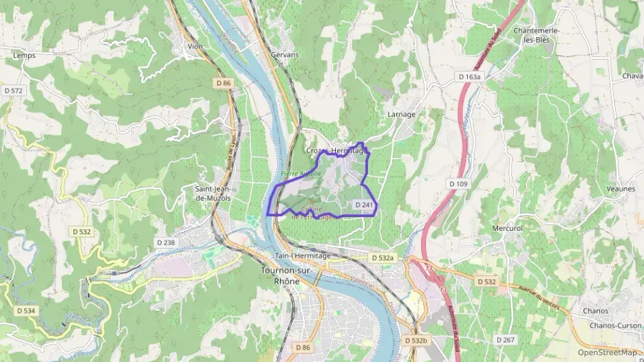 Maison 114 m² quatre pièces à vendre à Crozes-Hermitage Maison 114 m² quatre pièces à vendre à Crozes-Hermitage