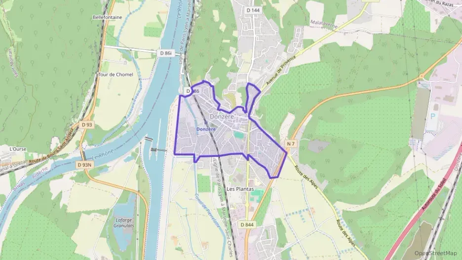 Maison 96 m² cinq pièces à vendre à Donzère