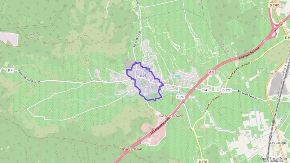 Maison 125 m² quatre pièces à vendre à Tavel Maison 125 m² quatre pièces à vendre à Tavel