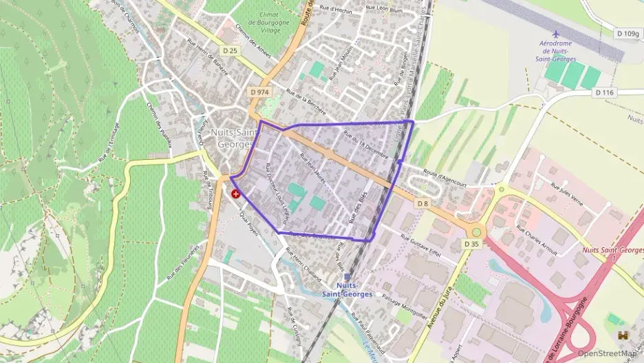 Maison 88 m² quatre pièces à vendre à Nuits-Saint-Georges Maison 88 m² quatre pièces à vendre à Nuits-Saint-Georges