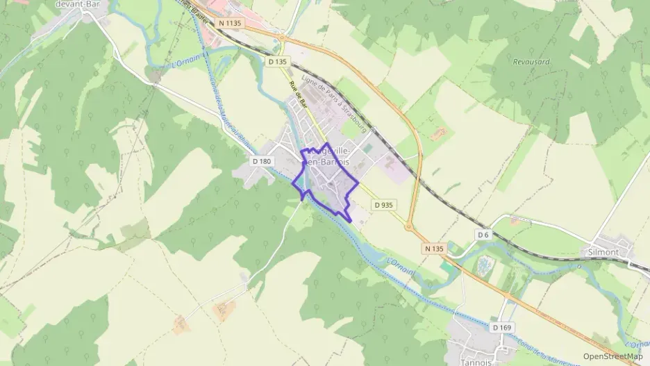 Maison 90 m² trois pièces à vendre à Longeville-en-Barrois