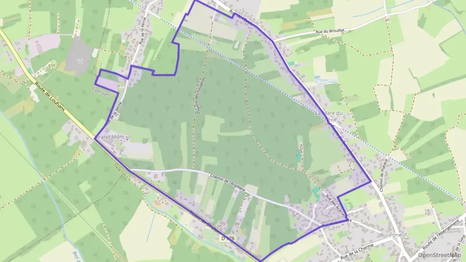 Maison 90 m² cinq pièces à vendre à Ouroux-sur-Saône Maison 90 m² cinq pièces à vendre à Ouroux-sur-Saône