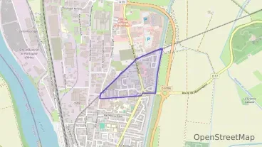 Maison 80 m² quatre pièces à vendre à Arles