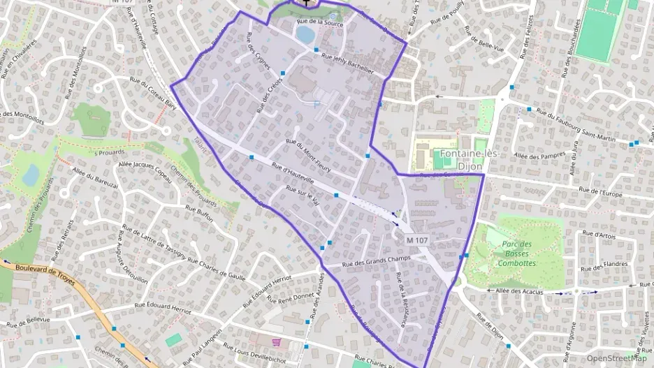 Maison 140 m² six pièces à vendre à Fontaine-lès-Dijon Maison 140 m² six pièces à vendre à Fontaine-lès-Dijon