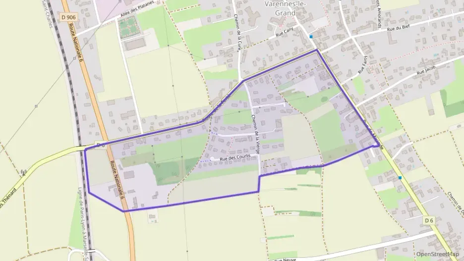 Maison 110 m² quatre pièces à vendre à Varennes-le-Grand Maison 110 m² quatre pièces à vendre à Varennes-le-Grand